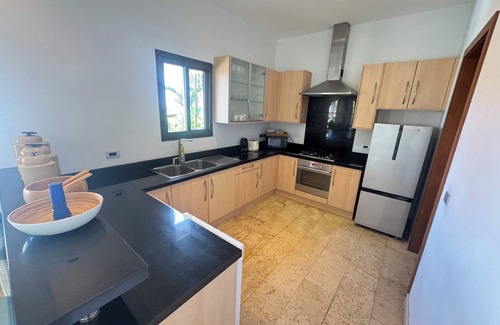 Moo 5 Villa | 3 BR Sea View Private Pool Villa Short Walk to Choeng Mon Beach