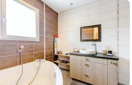 Myans Bed & Breakfast | 3 Chambres au Coeur des vignes Savoie