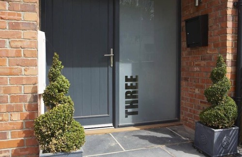 Salcombe Cottage | 3 EDDYSTONE ROW, family friendly, with a garden in Salcombe