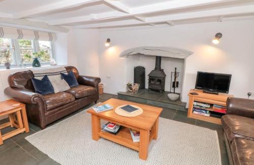 Dittisham House | 3 Glendale Cottages