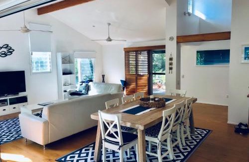 Rainbow Beach House | 3 Ibis Court - Rainbow Shores