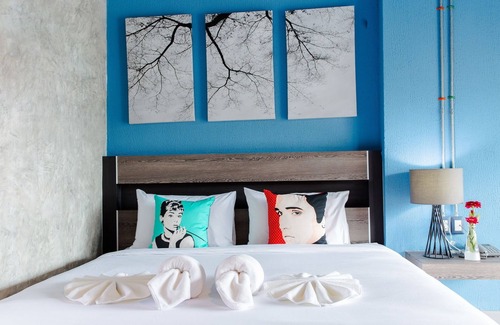 Saen Suk Hotel | 3 Kwan Village