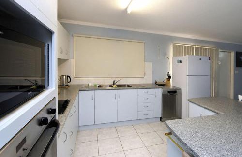 Burnett Heads House | 3 McGowan Street