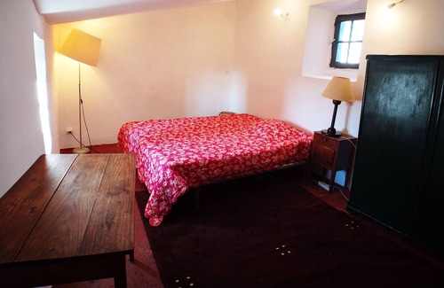 Conqueyrac House | 3 Merlettes: large family farmhouse, stone and nature - 13 people