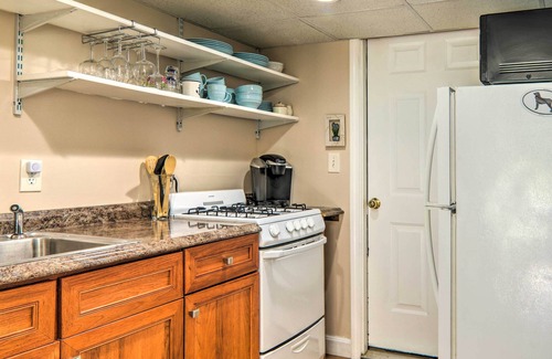 Bourne Apartment | 3 Mi to Bourne Scenic Park: Quaint Cape Cod Apt