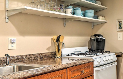 Bourne Apartment | 3 Mi to Bourne Scenic Park: Quaint Cape Cod Apt