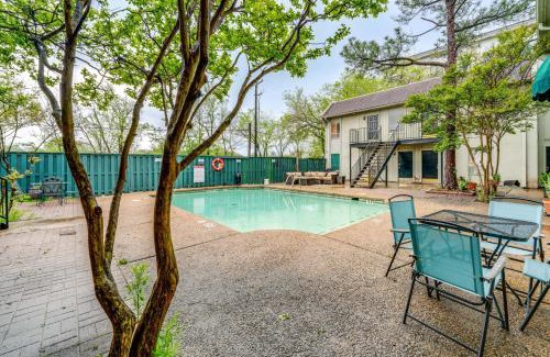 Knox - Henderson Apartment | 3 Mi to Downtown Dallas Condo with Pool Access!