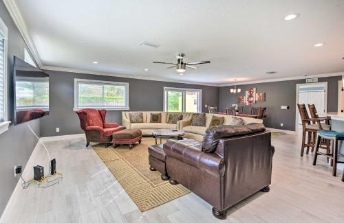 Bradenton House | 3 Mi to Dtwn Bradenton Home with Yard!