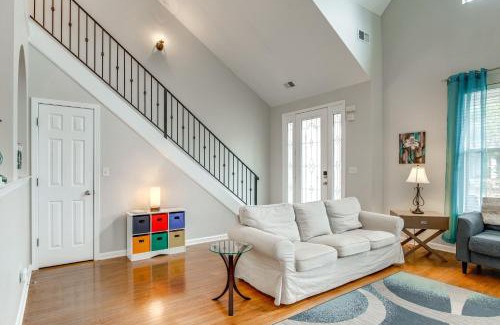 Memphis House | 3 Mi to Dtwn Memphis Charming Family Home!