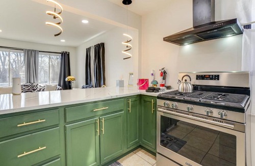 Gary House | 3 Mi to Hard Rock Casino Charming Home in Gary!