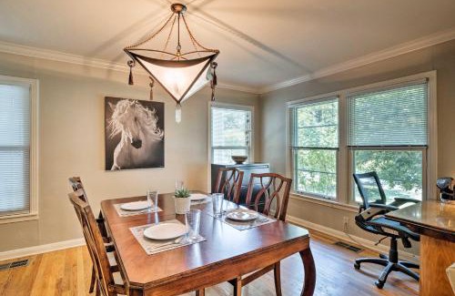 Westfield House | 3 Mi to SoCo City Escape with Patio