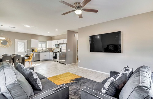 Flowing Well Neighborhood House | 3 Mi to Tucson Mall: Home w/Large Outdoor Space!