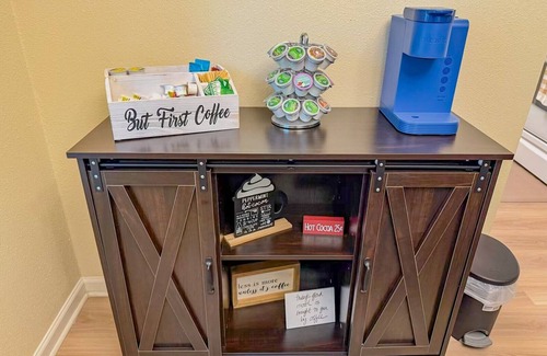 Oak Creek House | 3 Miles to SeaWorld in San Antonio with WiFi, game room