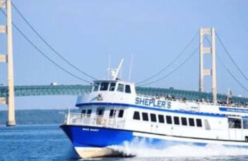 St Ignace Apartment | 3-Min Walk Ferry, Free Wi-Fi,Free Spacious Parking