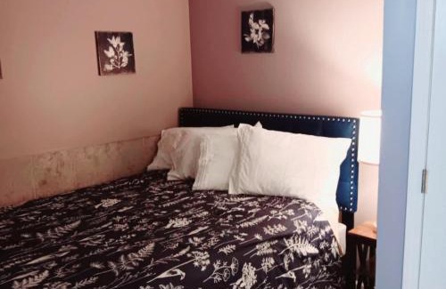 St Ignace Apartment | 3-Min Walk Ferry, Free Wi-Fi,Free Spacious Parking