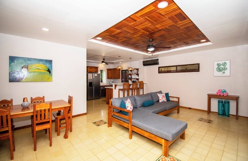 Dominical Villa | 3 min walk to surf, 3bedrooms, Villa, Pool, Steps to the Beach!