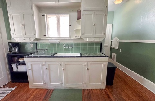Gainesville House | 3 min walk to UF stadium, Tailgate, 10 guests