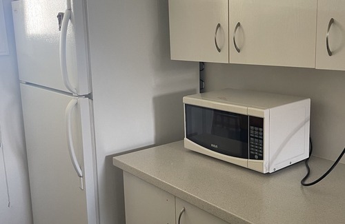Hull Apartment | 3 minutes drive to Ottawa down town with car