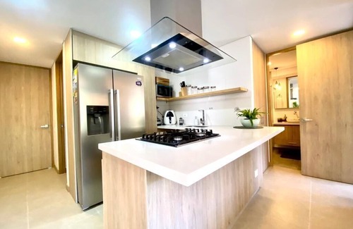 Castropol Apartment | 3 minutes from the airport tunnel, ideal for families!