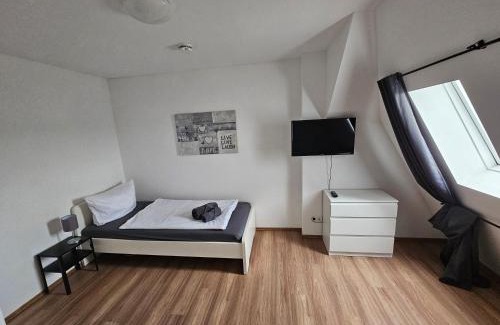 Salbke Apartment | 3 moderne 2-Zimmer-Apartments mit WLAN & Parkplatz, Perfekt für Familien & Gruppen