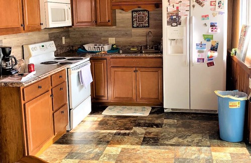 Monticello House | #3- Monticello, IN Lakefront Home: Sleeps 8, Swim & Boat docks.