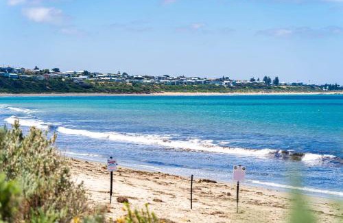 Victor Harbor House | 3 Night August Special - Grantley Haven - No Linen Included