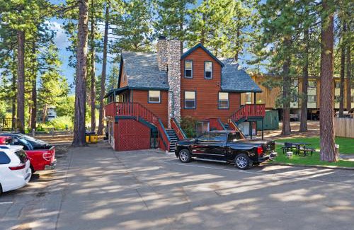 Lakeside Park Resort | 3 Peaks Resort & Beach Club