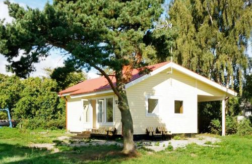 Tosteberga House | 3 person holiday home in FJ LKINGE
