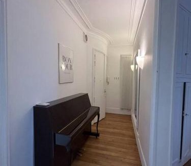 16th Arrondissement Apartment | 3 pièces dans le coeur du 16e