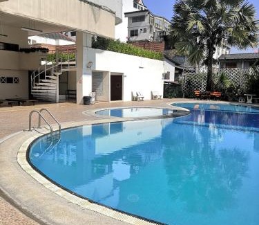 Wat Ket Apartment | 3 pool with condo opposite the train station, near old city and Nimman