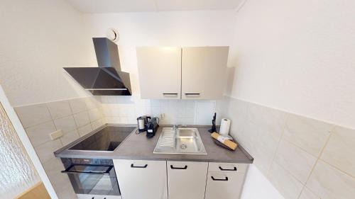 Markersdorf Apartment | 3-Raum-Ferienwohnung mit Balkon, Straßenbahnlinie 5 fußläufig erreichbar, WLAN