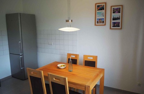 Bernsdorf Apartment | 3-Raum Wohnung in Chemnitz, ideal für Monteure