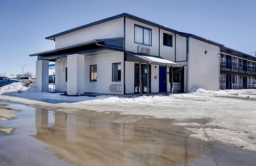 Rock Springs House | 3 Relaxing Units! Short Drive to Southwest Wyoming Airport, Free Parking