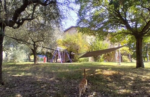Lidarno Apartment | 3-room apartment between Assisi, Perugia and Gubbio. Pond and swimming pool.