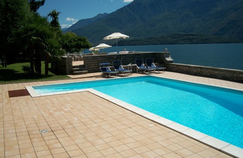 Domaso Apartment | 3-room apartment with pool, terrace, sunbathing area and lake access