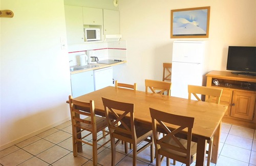 La Joue du Loup Ski Chalet | 3-room Chalet in La Joue du Loup with parking, sleeps 7