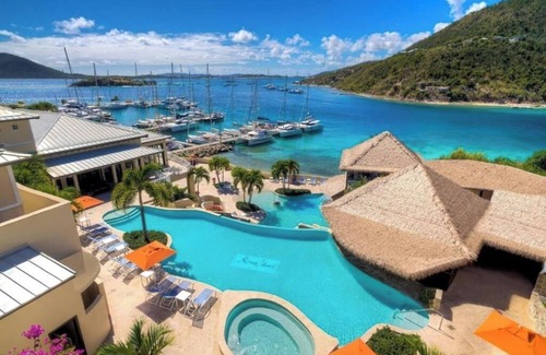 Scrub Island Apartment | 3 Spacious Rooms with Balcony for Relaxing Island Vacations and Getaways