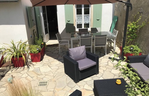 Sainte-Marie-de-Re House | 3-star listed house with south-facing courtyard in La noue