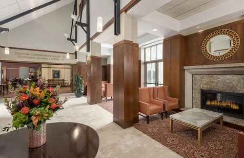 Blacksburg Hotel | 3 Units Perfect for a Family Stay! Steps away from Stadiums and Campus Events