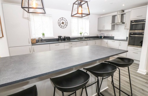 Rhyd-y-clafdy Cottage | 3 YR HEN LYS, family friendly, country holiday cottage in Pwllheli