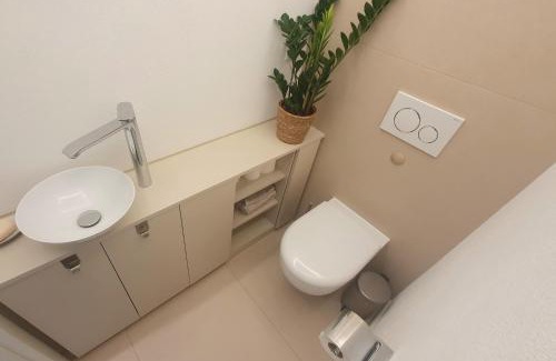 Ulm Apartment | 3 Zi, Balkon, ruhig, 73m²: ein Hauch von Luxus