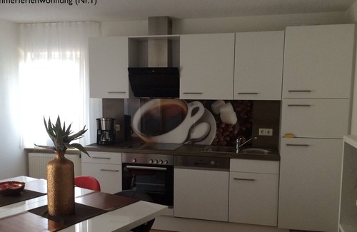 Ludwigshafen Apartment | 3-Zimmerferienwohnung, 70qm mit 2 Schlafräume und Balkon für max. 4 Personen