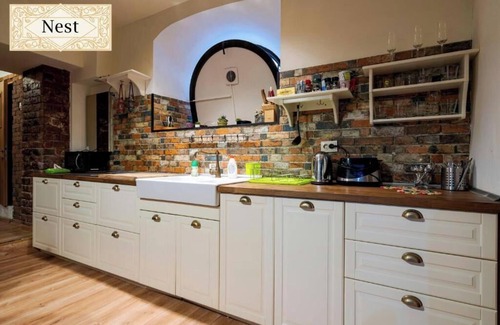 Bucharest City-Centre Apartment | 30-bedroom apartment all units