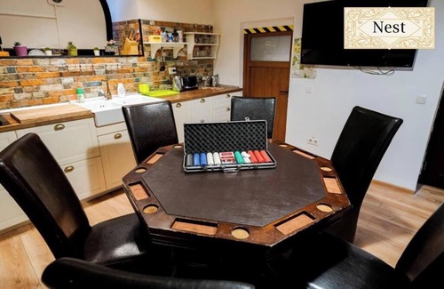 Bucharest City-Centre Apartment | 30-bedroom apartment all units