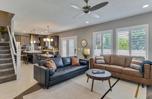 Herriman House | 30+ Day Heaven! Pets! Garage! Fenced Yard! Parks!