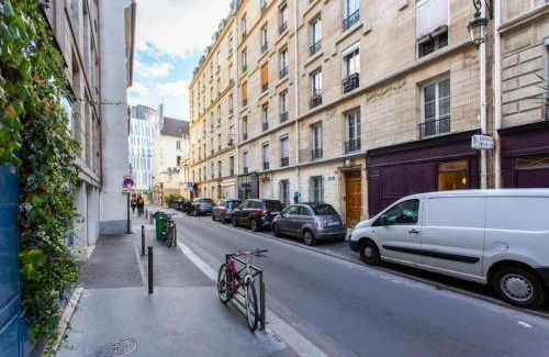 Quartier de l'Ecole-Militaire Apartment | 30 m² Apartment ∙ 1 bedroom ∙ 4 guests