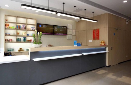 Shunde Hotel | 30 m² Hotel ∙ 3 bedrooms ∙ 4 guests