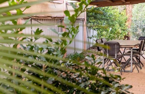 Echuca House | 30 m² House ∙ 4 bedrooms ∙ 10 guests