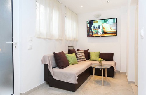 Kastel Kambelovac Apartment | 30 m² Studio flat ∙ 1 bedroom ∙ 2 guests