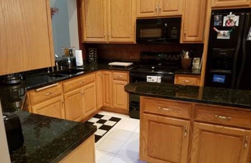 Savage House | 30 minutes to Mall of America, Downtown MPLS, Amusement Park, Casino, Golf, etc.